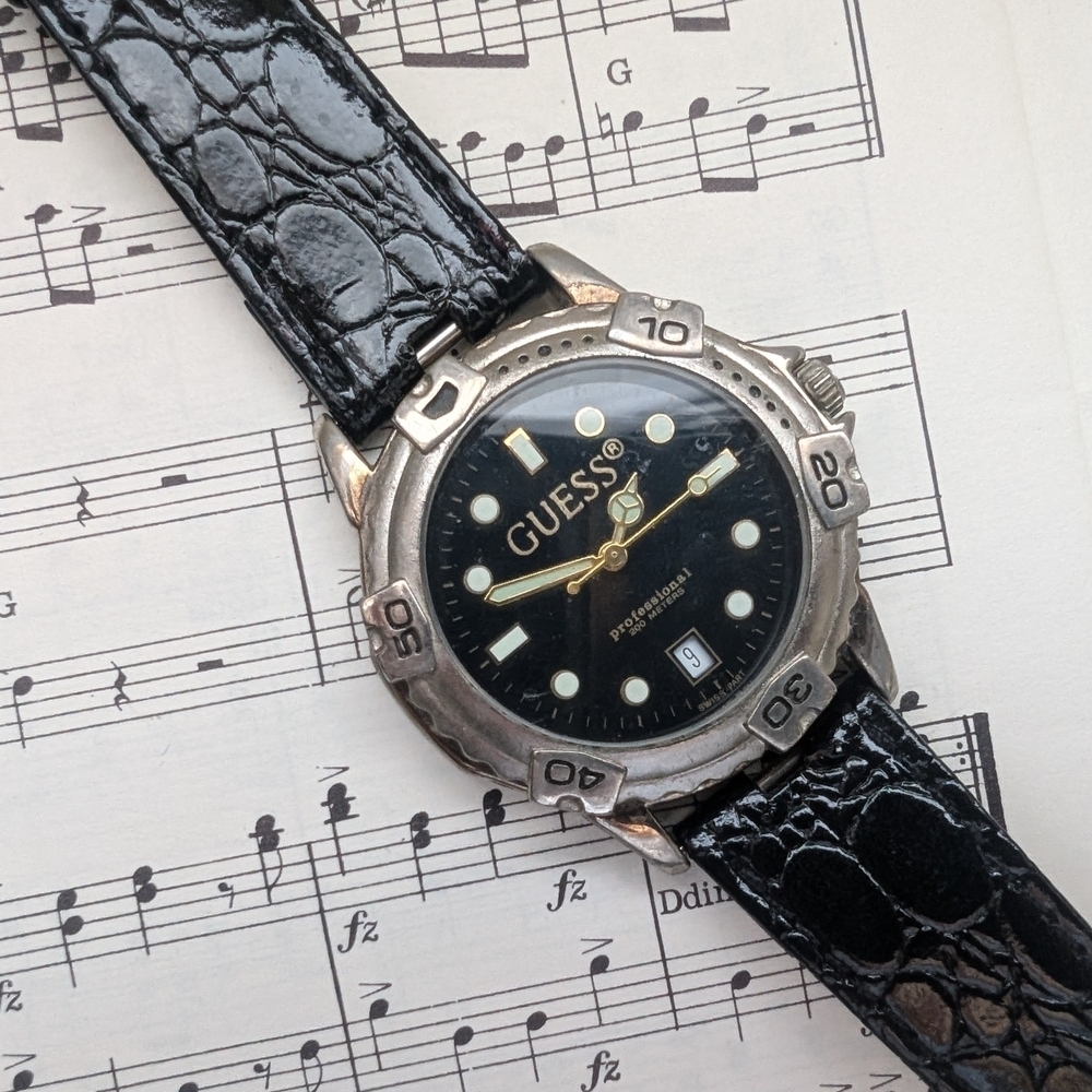 GUESS Black and Silver Watch